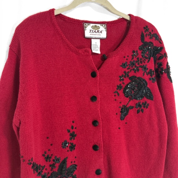 Vintage 90s Red Pinup Cardigan With Black Floral Embroidery and Beading Size M - Picture 2 of 10